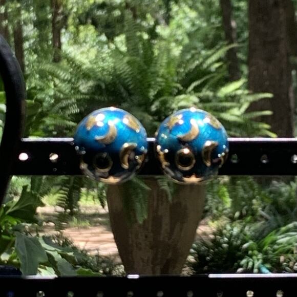 Kenneth Jane Lane (KJL) Earrings Celestial Enamel Blue & Gold Button Clip-Ons - Picture 2 of 11